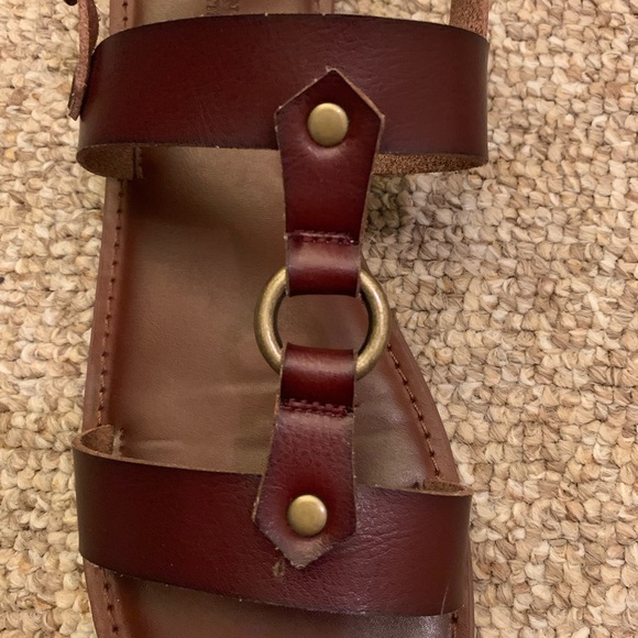 American Eagle Brown Sandals - Picture 3 of 4